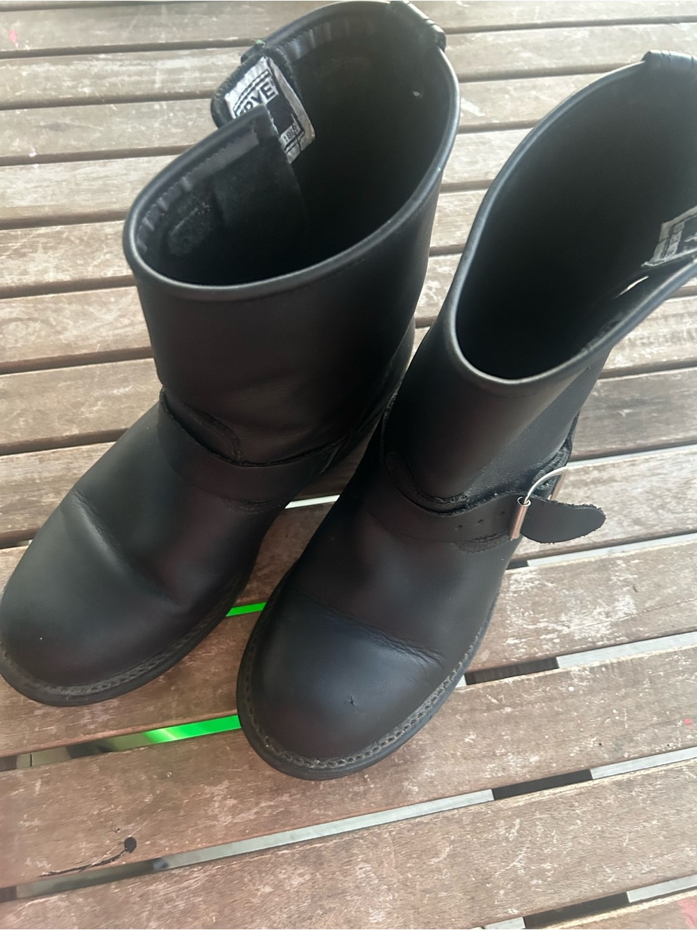 Frye Black Leather Women's Engineer 8R Boots size 8.5 - Picture 5 of 8